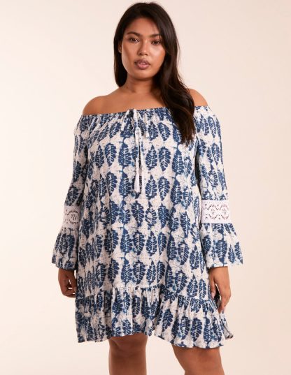 Curve Leaf Print Scoop Neck Dress - 18/20 / MULTI