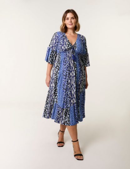 Curve Elasticated V-Neck Midi Dress - 18/20 / NAVY