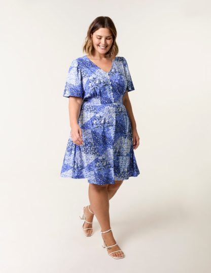 Curve Shirred Waist Button Mini Dress - 18/20 / Blue